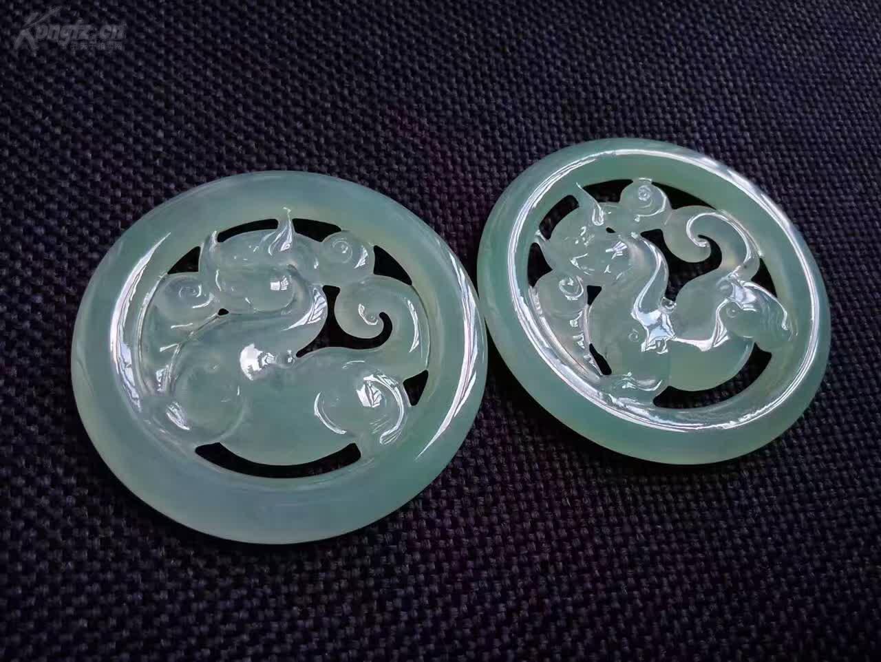 珍品翡翠 冰種晴水綠貔貅對牌，一枚一世界